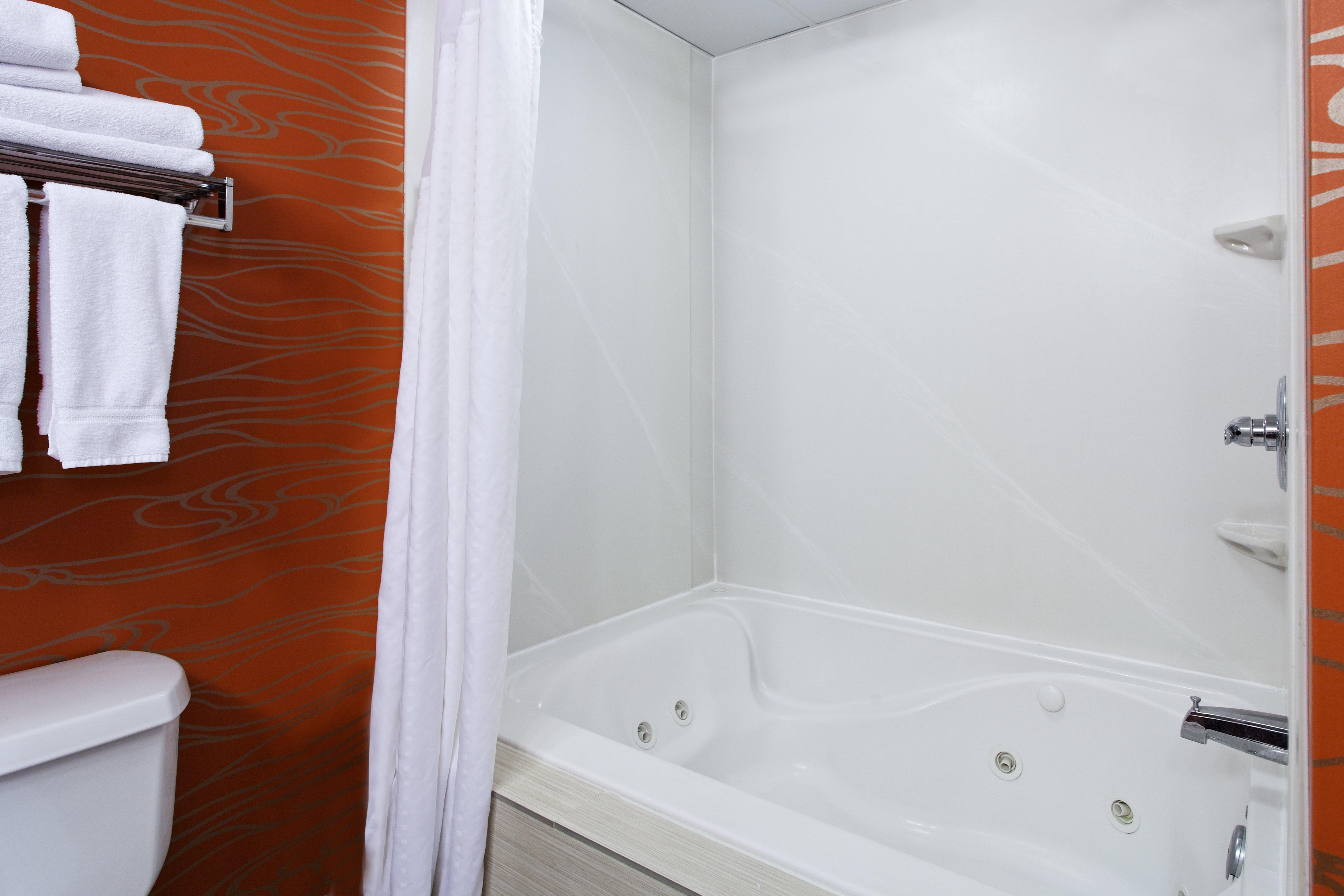 Holiday Inn Express Richmond-Brandermill-Hull Street By Ihg Esterno foto
